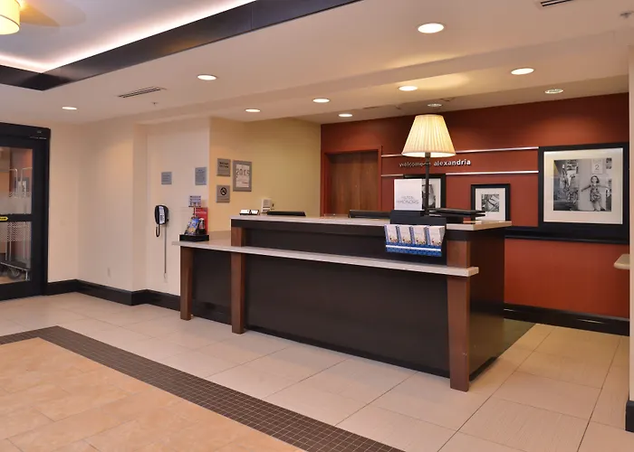 Hampton Inn & Suites Fort Belvoir Alexandria South
