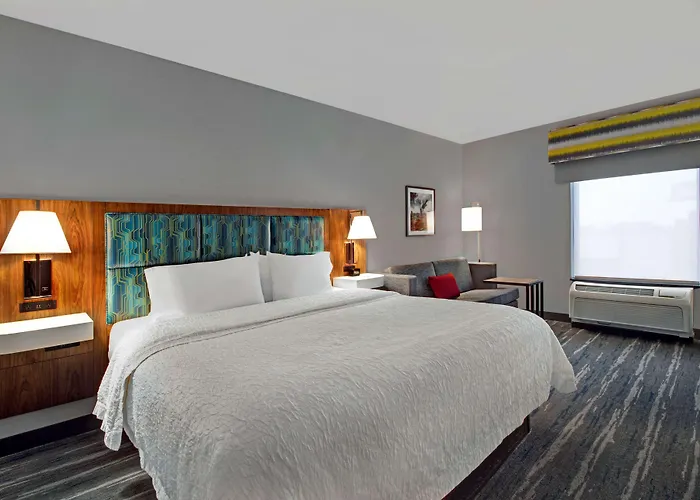 Hampton Inn & Suites By Hilton Syracuse Dewitt