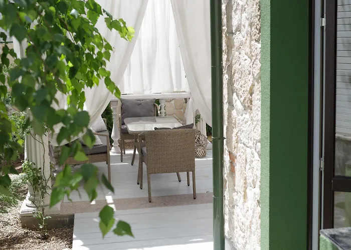 Weekend Boutique Hotel