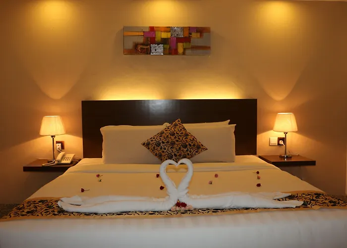 Eagle Bay Hotel