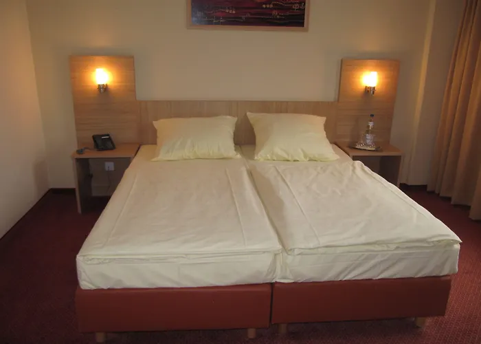 Opal Hotel