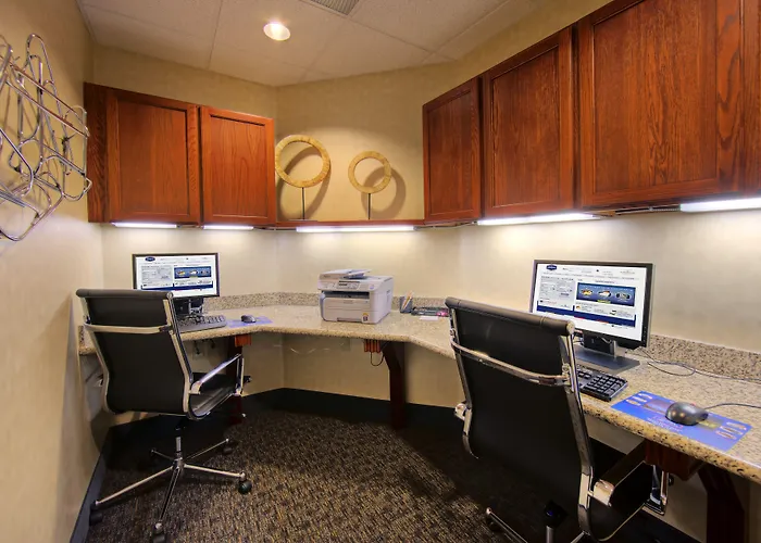 Hampton Inn & Suites Ridgecrest
