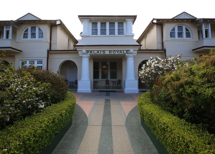 Palais Royale