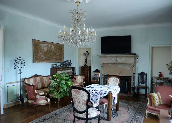 Le Chateau De Mei Lese