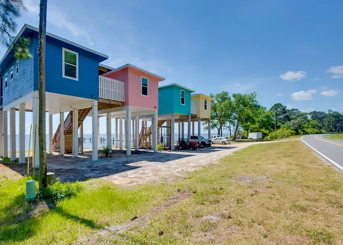 Beachfront Retreat W/ Dock In Lanark Village!