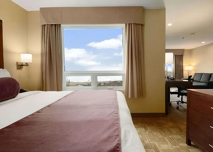 Days Inn By Wyndham Regina Airport West