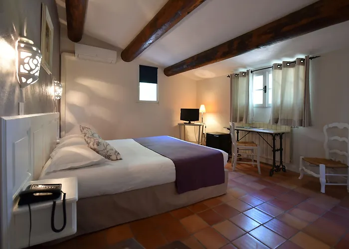 Logis Hotel Le Mas De Cure Bourse