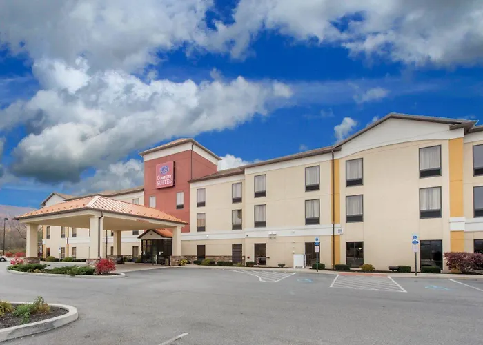 Comfort Suites Altoona North