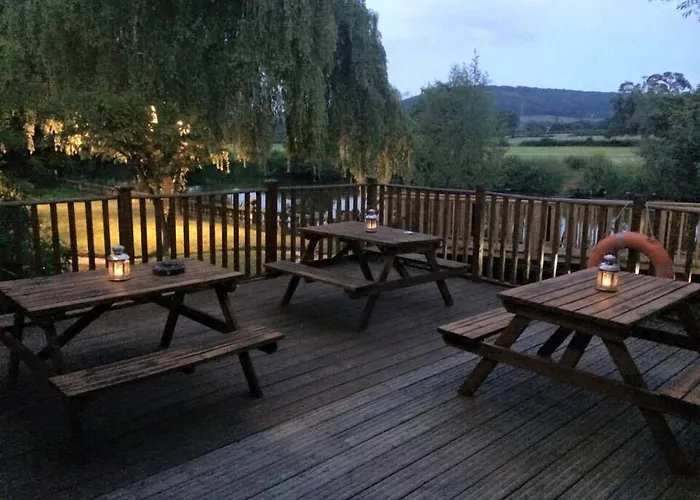 Old Mill Hotel & Lodge
