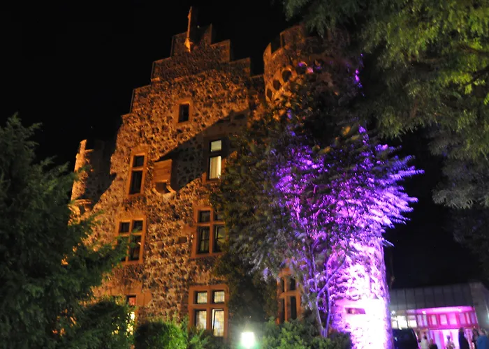 Hotel Burg Staufenberg