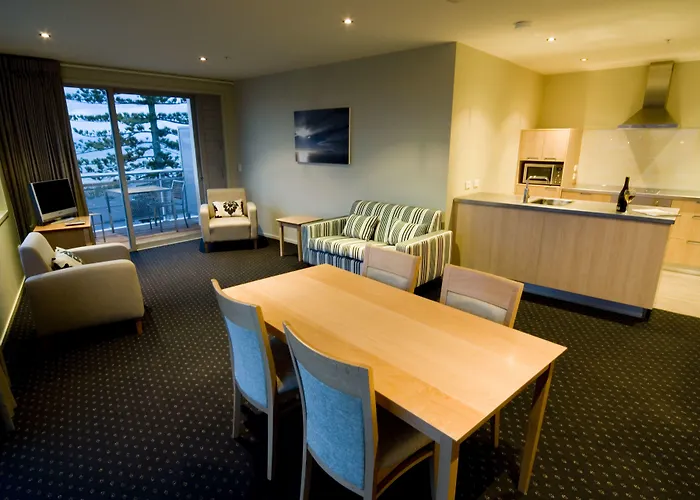 The Crown Hotel