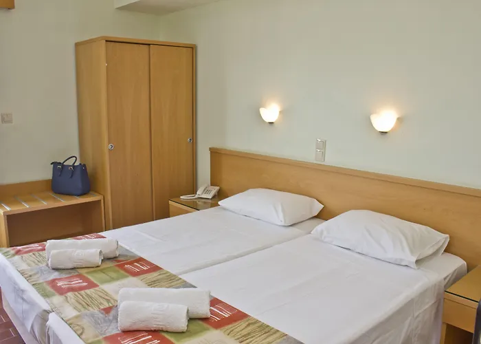 Nafsika Hotel