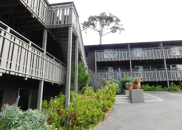 The Olympia Lodge