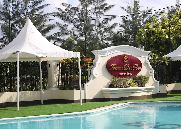Hotel Del Rio