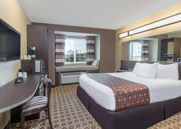 Microtel Inn & Suites By Wyndham Dickinson