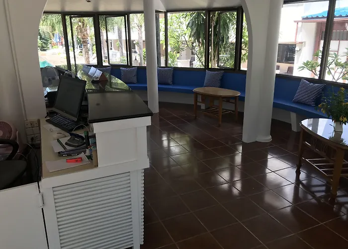 Bay Beach Resort