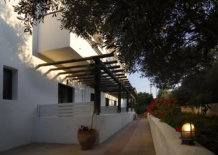 Lato Hotel