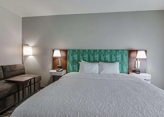 Hampton Inn Oak Grove Fort Campbell