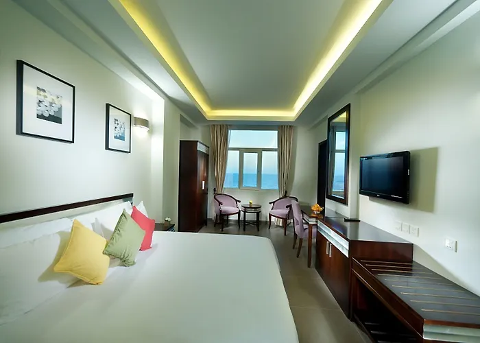 Al Hail Waves Hotel Managed By Centara