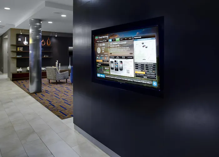 Courtyard By Marriott Boone