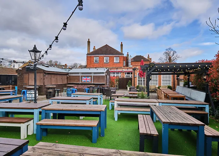 The Bulls Head Hotel