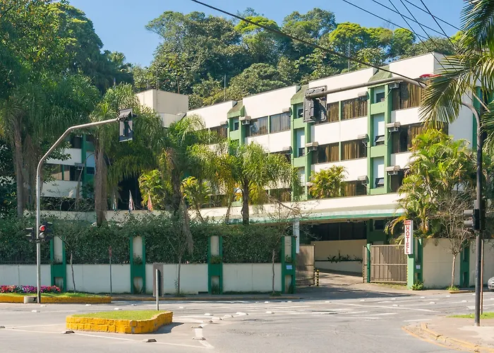 Harbor Inn Jaraguá