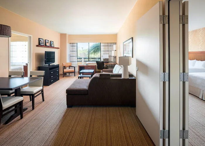 Courtyard By Marriott Maui Kahului Airport