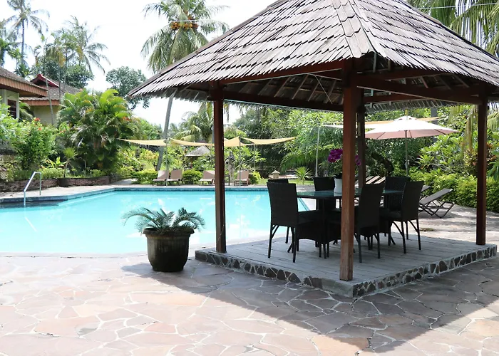 Puri Bunga Beach Cottages