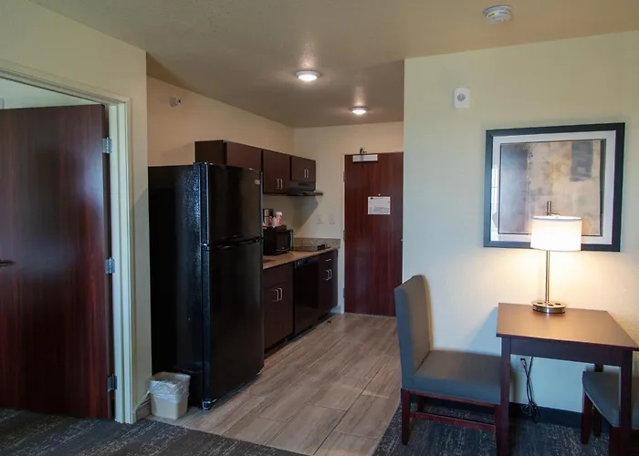 Cobblestone Inn & Suites -Springfield