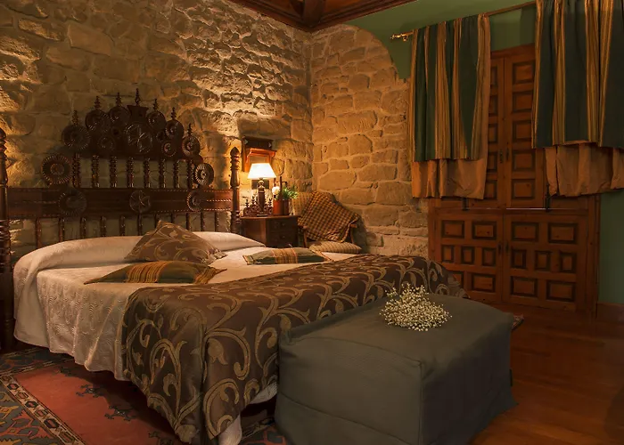 Hotel Castillo El Collado