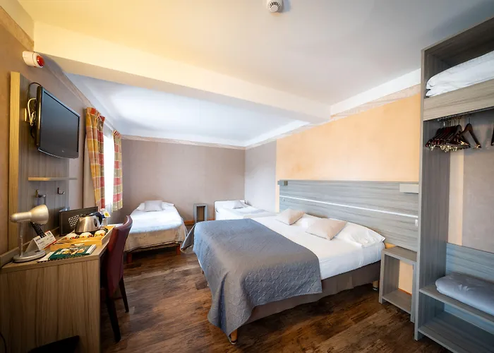 Logis Hotel Au Relais Nivernais