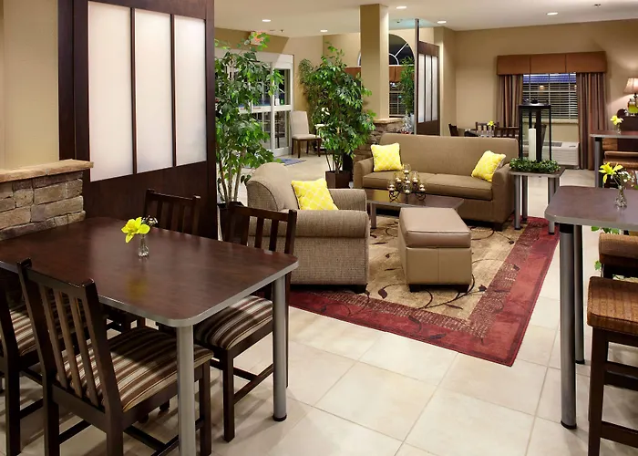 Microtel Inn & Suites By Wyndham St Clairsville - Wheeling
