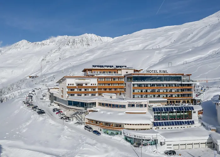 Ski - Golf - Wellness Hotel Riml -Adults Only