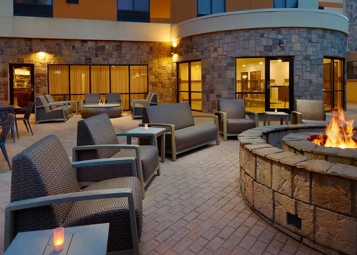 Courtyard By Marriott Atlanta Conyers