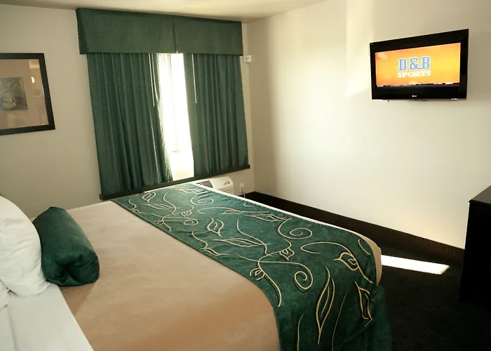 Travelodge By Wyndham Livonia