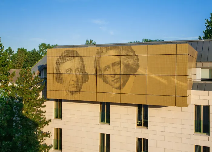 Hotel Gude