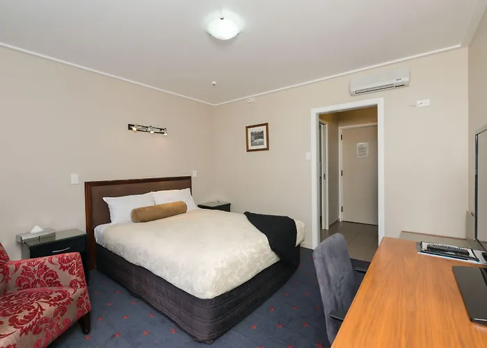 Discovery Settlers Hotel