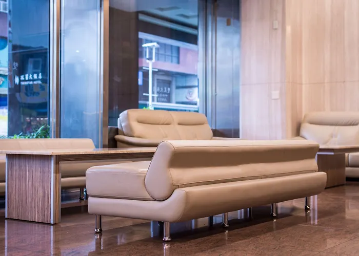 Twinstar Hotel