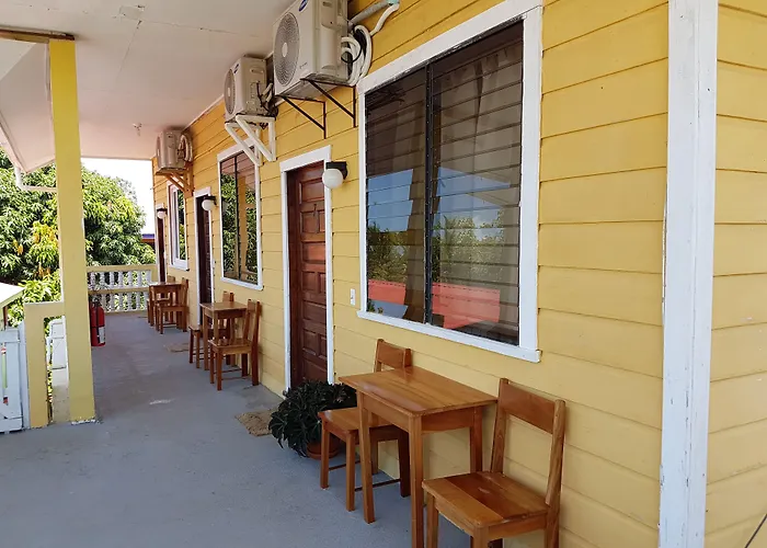 Serenade Hotel