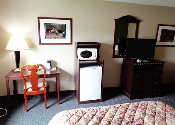 Fairgrounds Inn