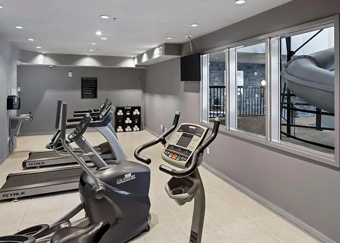 Home Inn & Suites - Swift Current