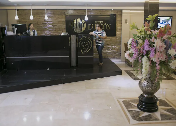 Hotel D' Leon