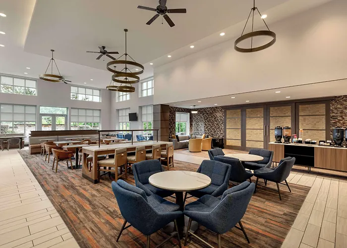 Homewood Suites By Hilton - Charlottesville