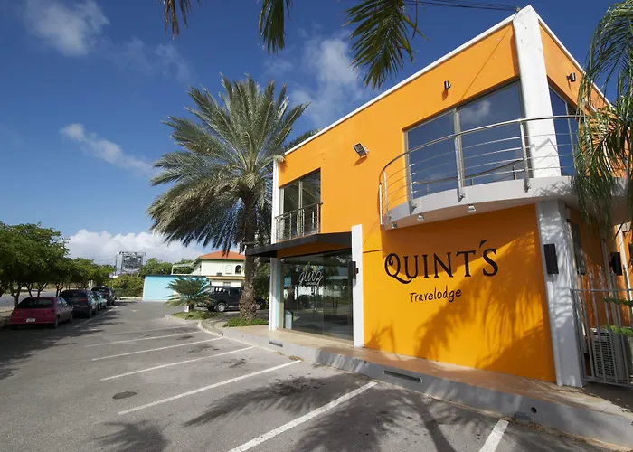 Quints Travelers Inn