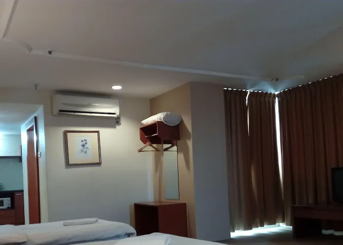 Muar Traders Hotel