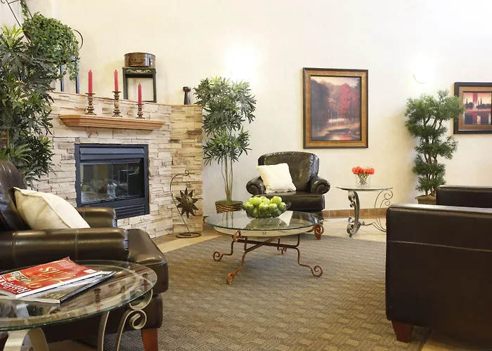 Pomeroy Inn & Suites Fort St. John
