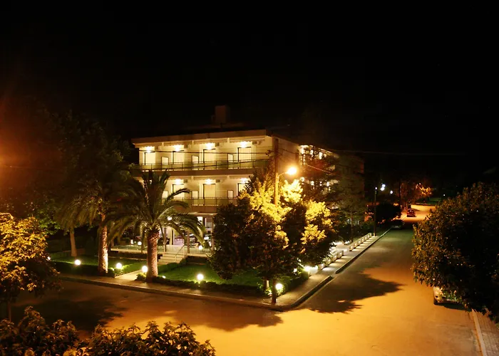 Alexakis Hotel & Spa