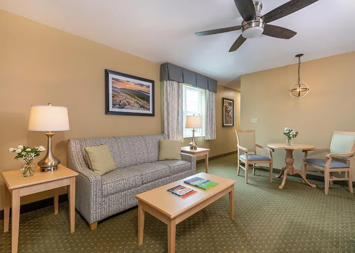 Acadia Inn