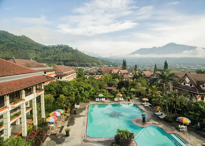 Royal Hotel And Villa Batu