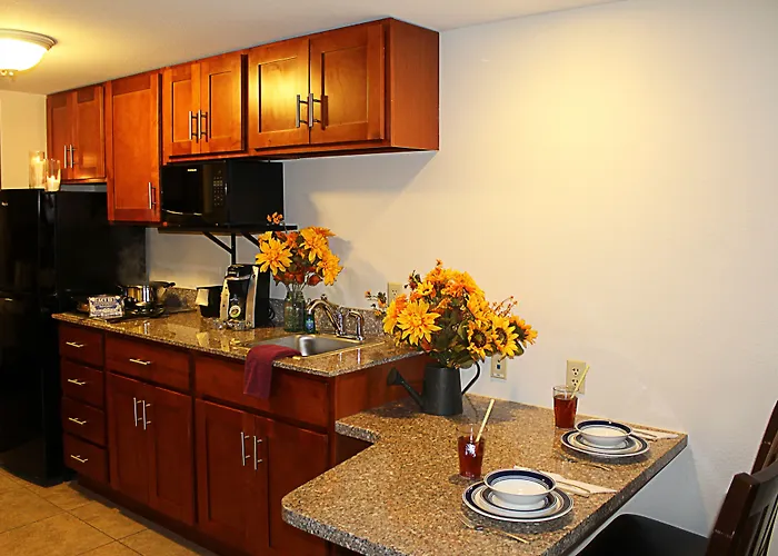 Crystal Springs Inn And Suites